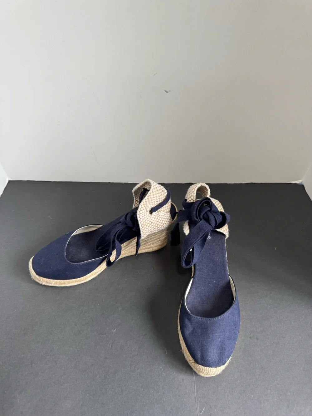 Soludos Classic Wedge Espadrilles in navy blue. Size 7